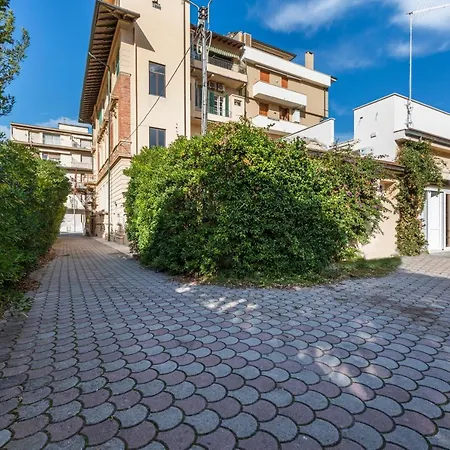 Casina Petra *